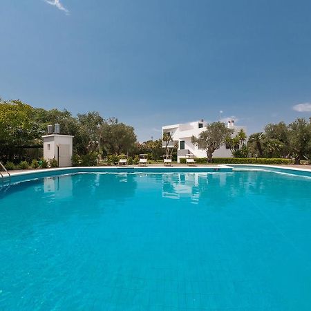 Villa Del Contado Casarano Habitación foto