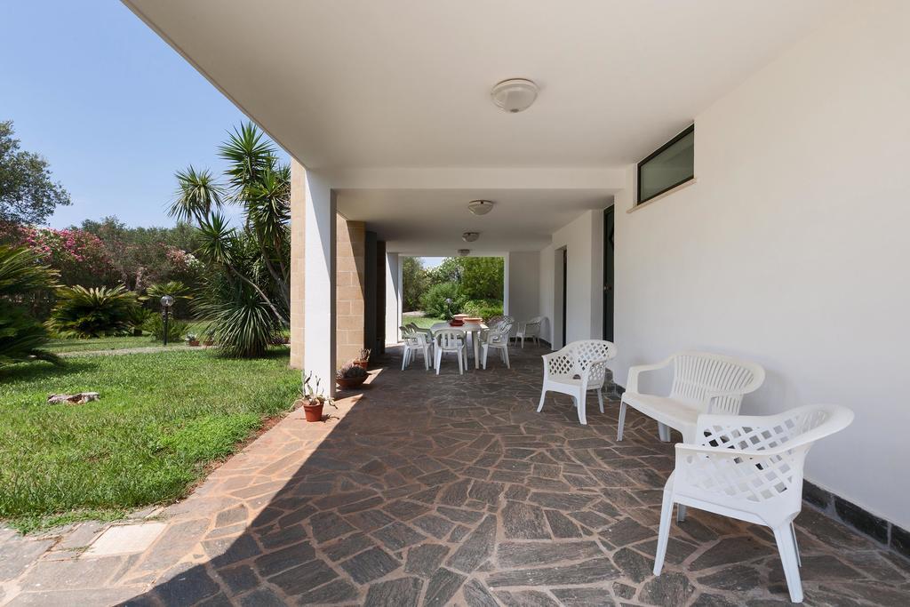 Villa Del Contado Casarano Habitación foto
