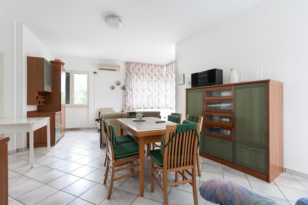 Villa Del Contado Casarano Habitación foto